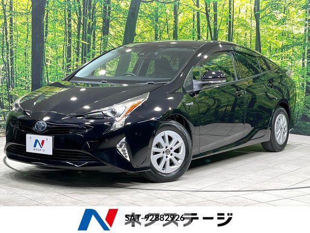 Toyota PRIUS 2017-09 8458216-0