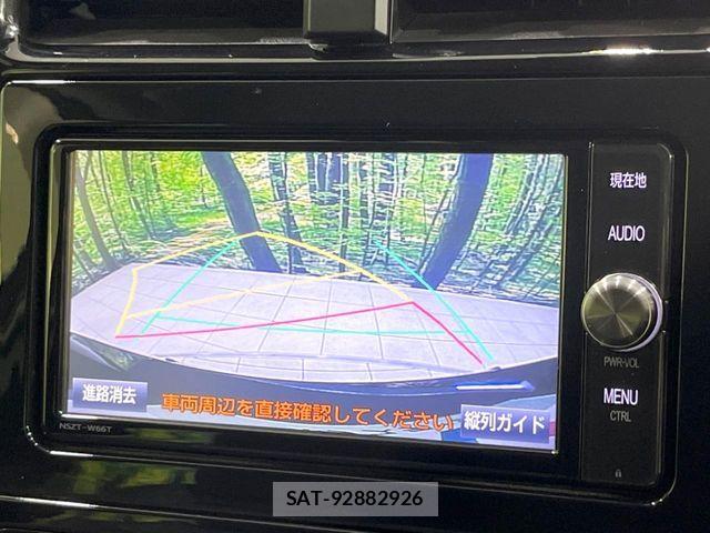 Toyota PRIUS 2017-09 8458216-3