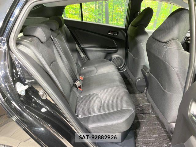 Toyota PRIUS 2017-09 8458216-8