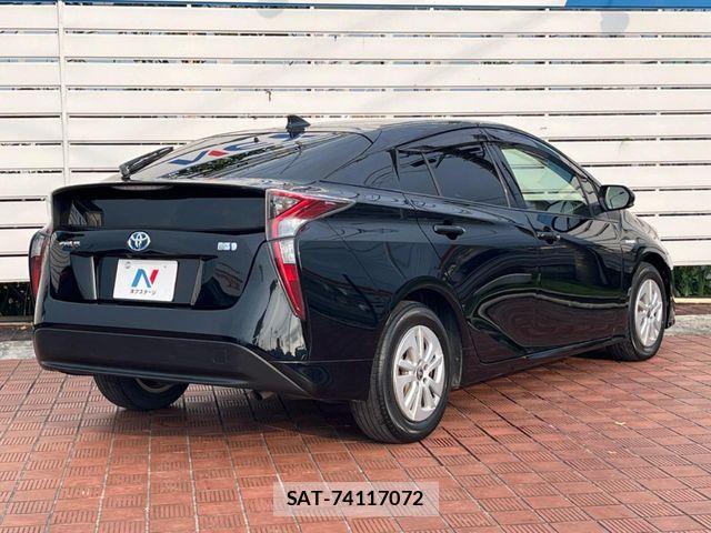 Toyota PRIUS 2016-12 8458222-16