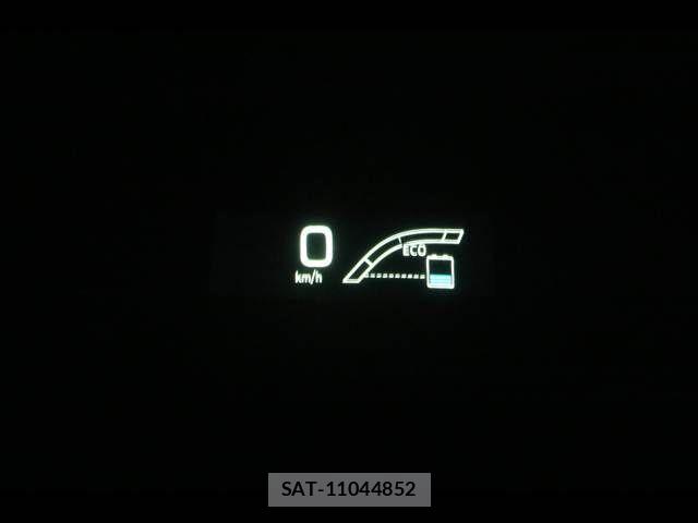 Toyota PRIUS 2017-08 8458221-9