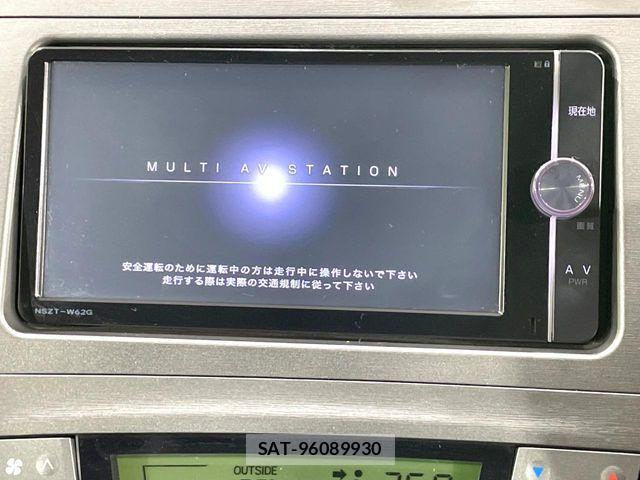 Toyota PRIUS 2014-02 8458225-2