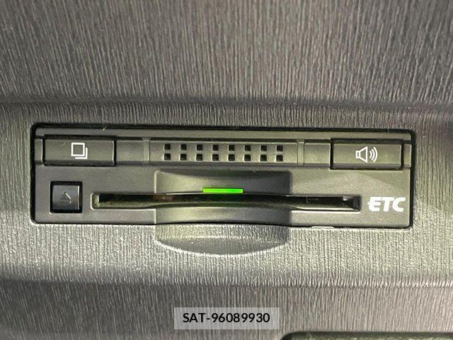 Toyota PRIUS 2014-02 8458225-4
