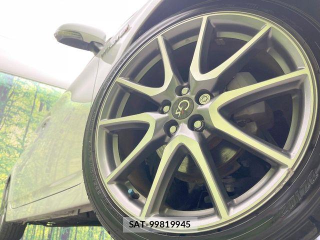 Toyota PRIUS 2014-02 8458229-12