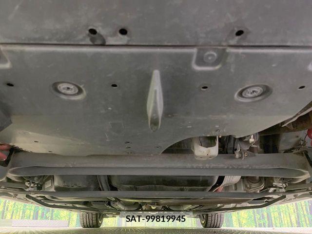 Toyota PRIUS 2014-02 8458229-18