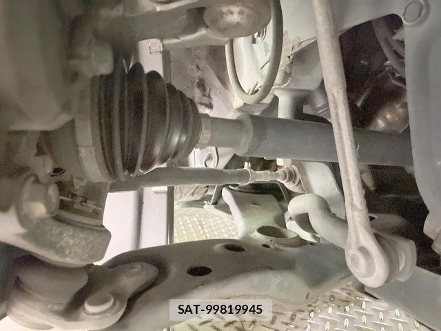 Toyota PRIUS 2014-02 8458229-19