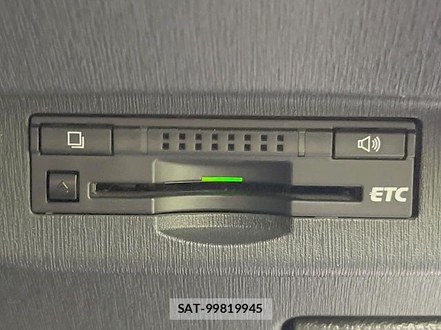 Toyota PRIUS 2014-02 8458229-4