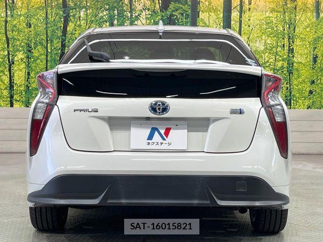 Toyota PRIUS 2016-07 8458218-14