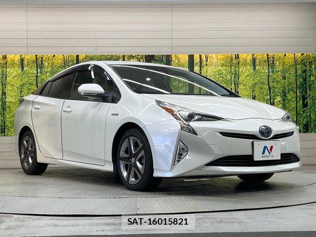 Toyota PRIUS 2016-07 8458218-15