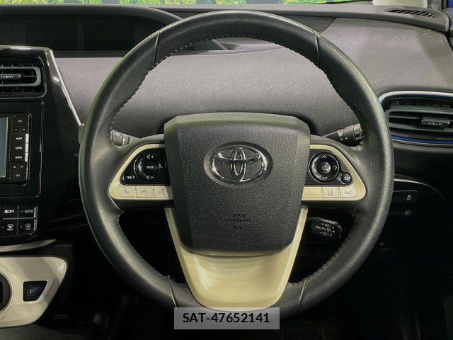 Toyota PRIUS 2016-04 8458223-10