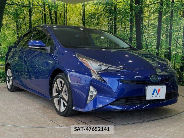 Toyota PRIUS 2016-04 8458223-15