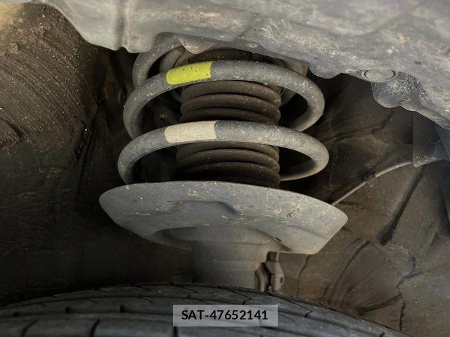 Toyota PRIUS 2016-04 8458223-19