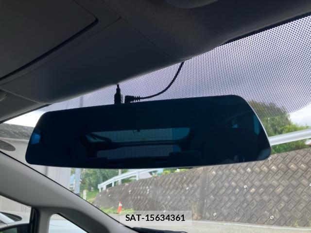 Toyota PRIUS 2010-12 8458242-27