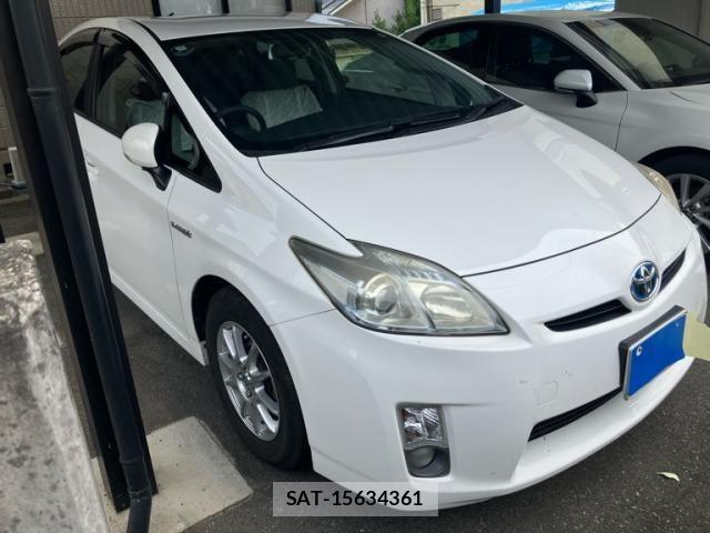 Toyota PRIUS 2010-12 8458242-4