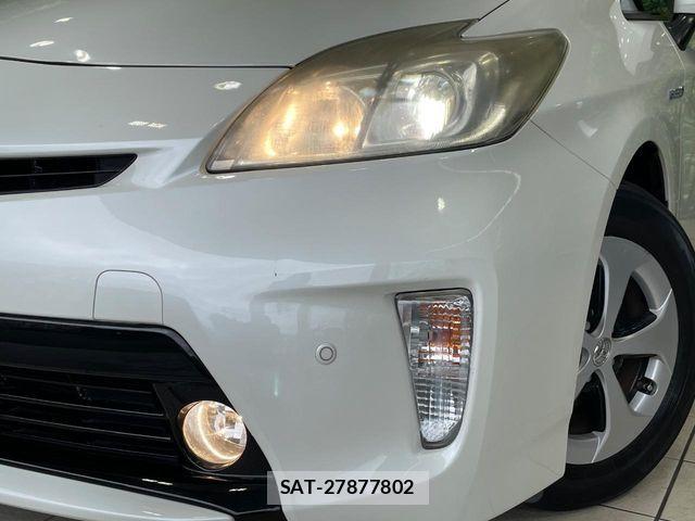 Toyota PRIUS 2012-07 8458230-11