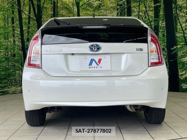Toyota PRIUS 2012-07 8458230-14