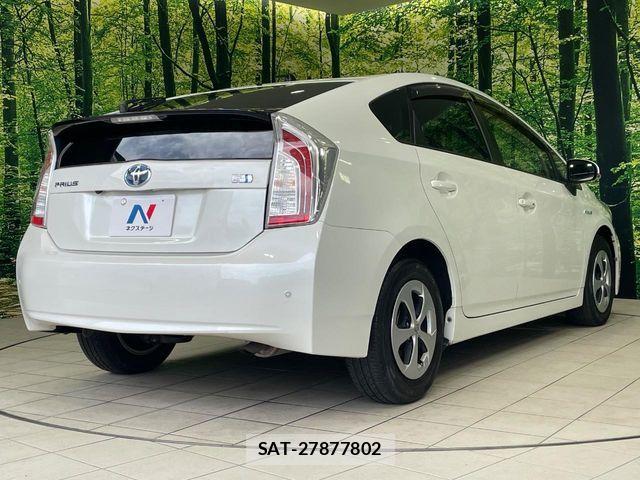 Toyota PRIUS 2012-07 8458230-16