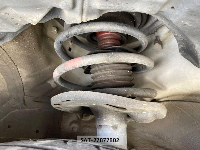 Toyota PRIUS 2012-07 8458230-19