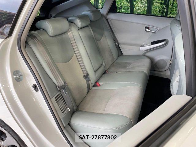 Toyota PRIUS 2012-07 8458230-8
