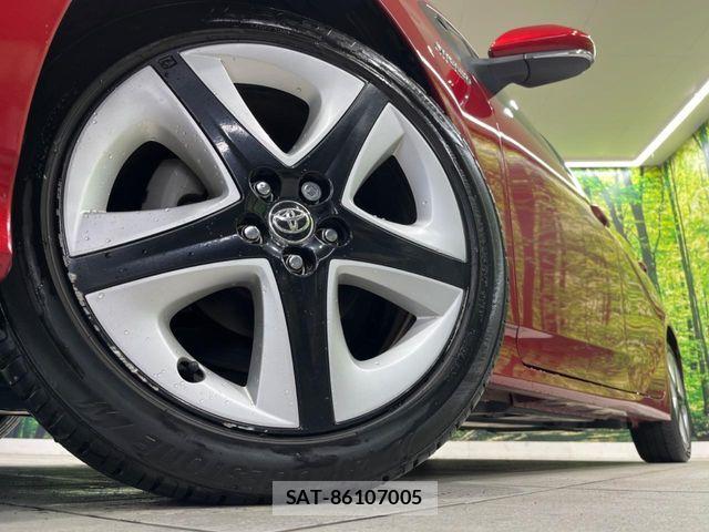 Toyota PRIUS 2016-06 8458220-12