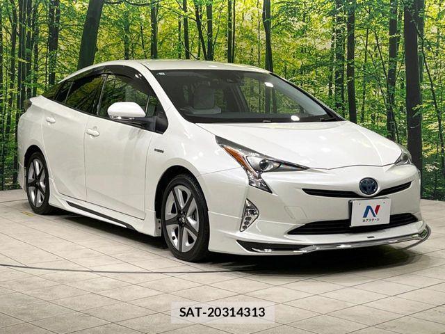 Toyota PRIUS 2015-12 8458215-15