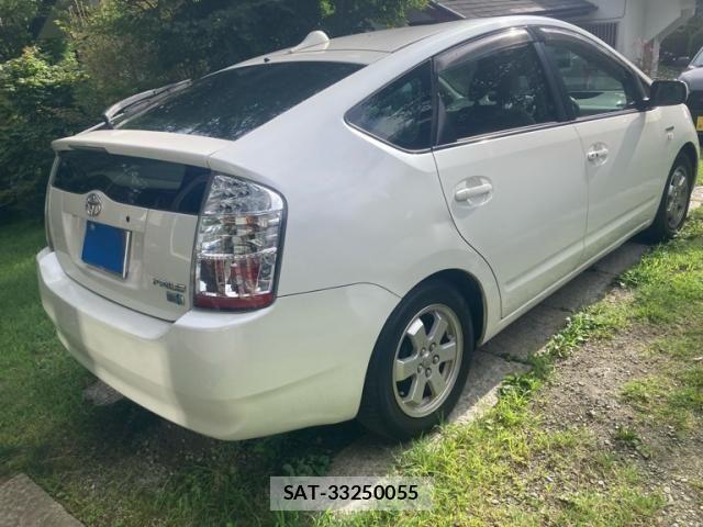 Toyota PRIUS 2009-03 8457308-4