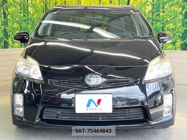 Toyota PRIUS 2011-01 8458227-13