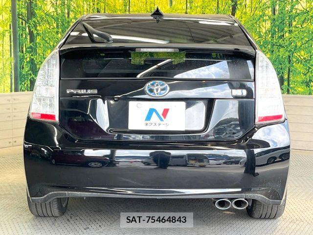 Toyota PRIUS 2011-01 8458227-14