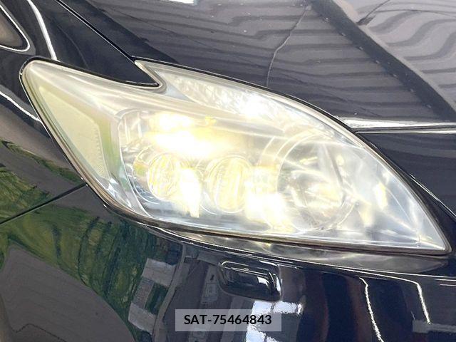 Toyota PRIUS 2011-01 8458227-6