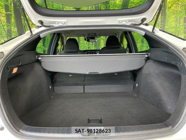 Toyota PRIUS 2020-09 8458217-9