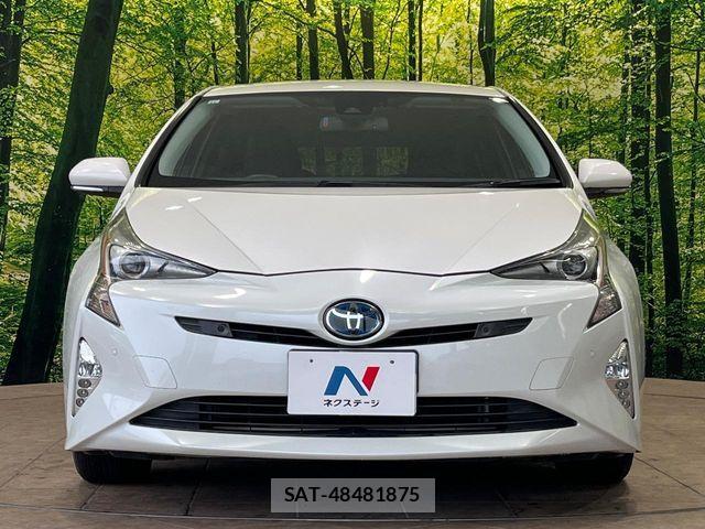 Toyota PRIUS 2017-11 8458226-13