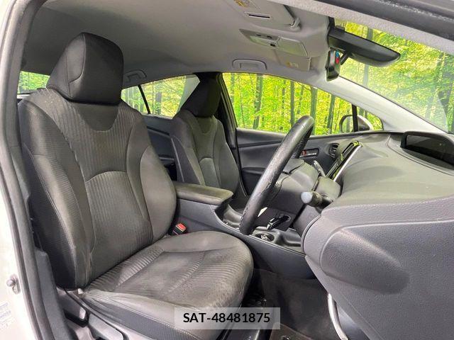 Toyota PRIUS 2017-11 8458226-7