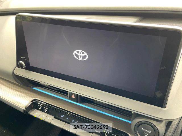 Toyota PRIUS 2023-04 8458206-4