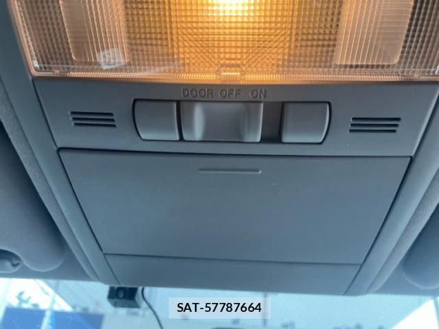 Toyota PRIUS 2007-02 8458238-15