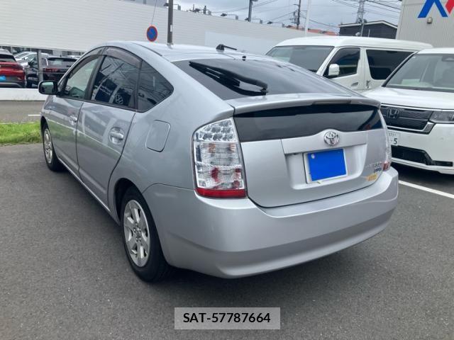 Toyota PRIUS 2007-02 8458238-4