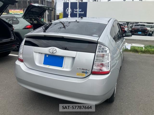 Toyota PRIUS 2007-02 8458238-5