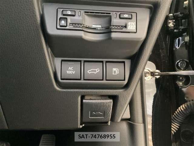 Toyota PRIUS 2023-06 8485924-12
