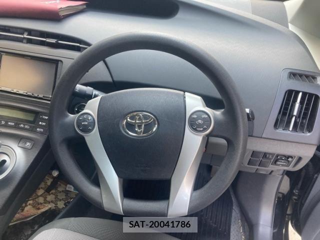 Toyota PRIUS 2010-07 8485957-13