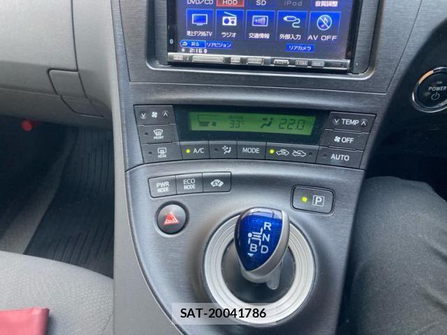 Toyota PRIUS 2010-07 8485957-23