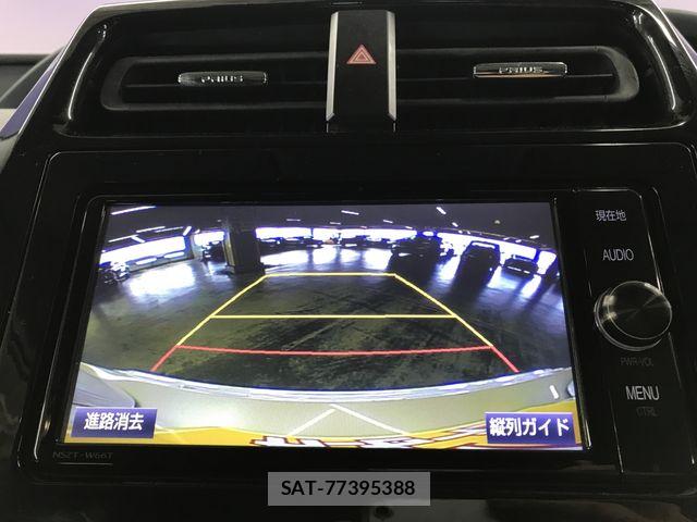 Toyota PRIUS 2017-10 8485941-11