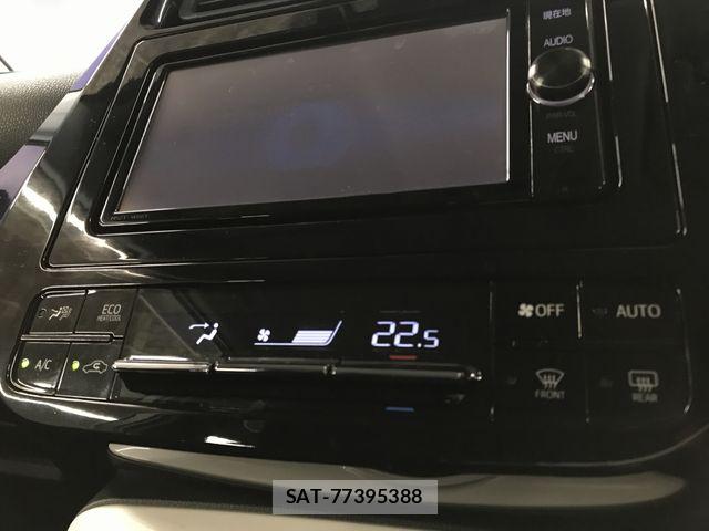 Toyota PRIUS 2017-10 8485941-13
