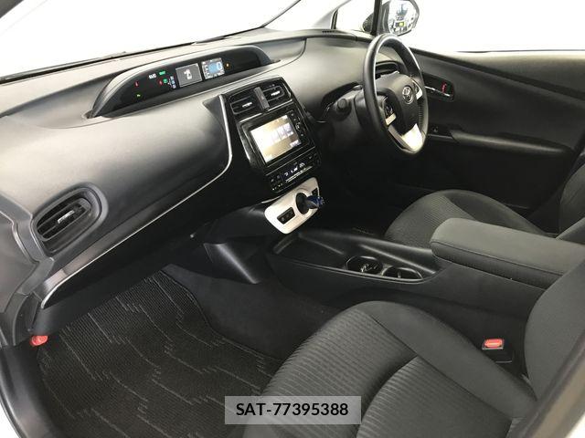 Toyota PRIUS 2017-10 8485941-8