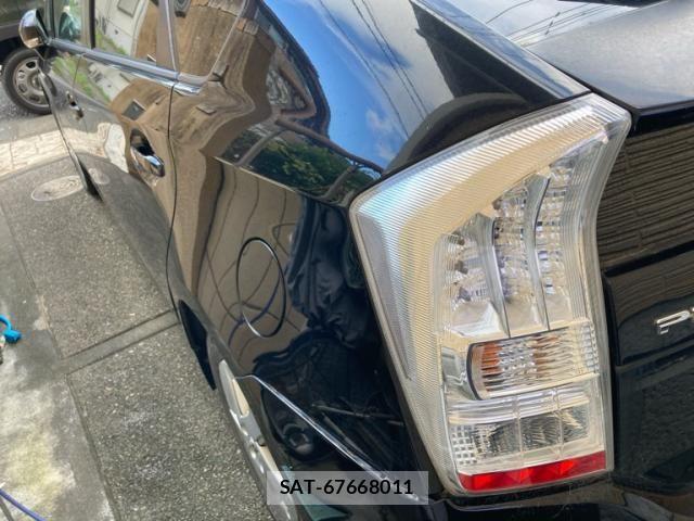 Toyota PRIUS 2011-10 8485956-5