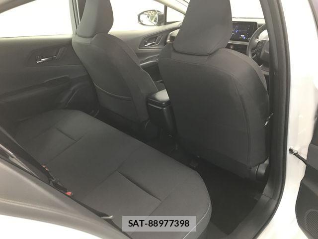 Toyota PRIUS 2025-04 8485927-11
