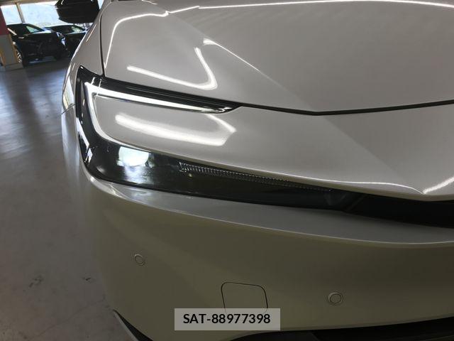 Toyota PRIUS 2025-04 8485927-24