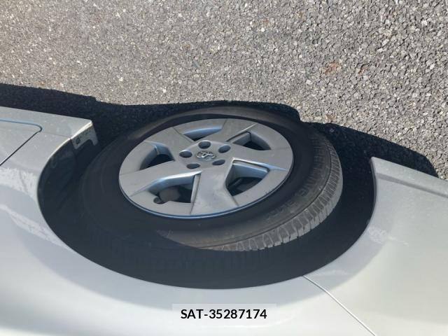 Toyota PRIUS 2010-05 8485955-2