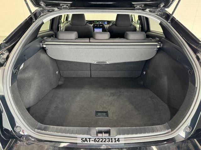 Toyota PRIUS 2018-07 8485953-11