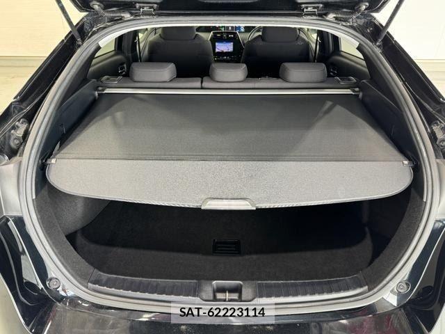 Toyota PRIUS 2018-07 8485953-12