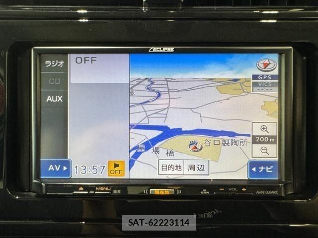 Toyota PRIUS 2018-07 8485953-21