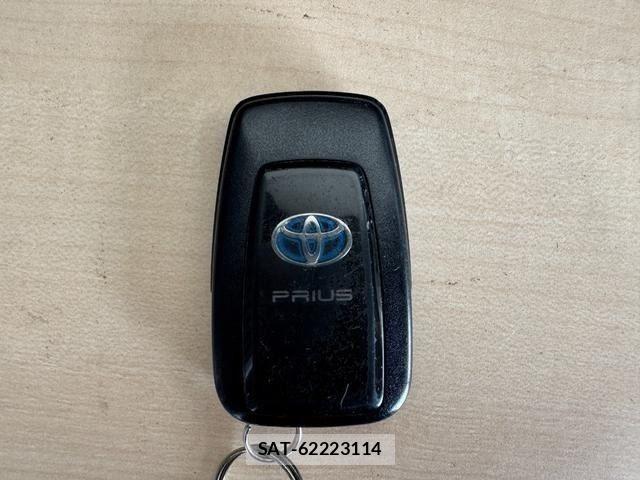 Toyota PRIUS 2018-07 8485953-28